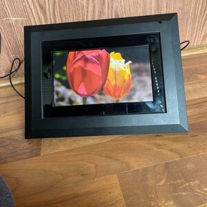 Black Digital Photo Frame